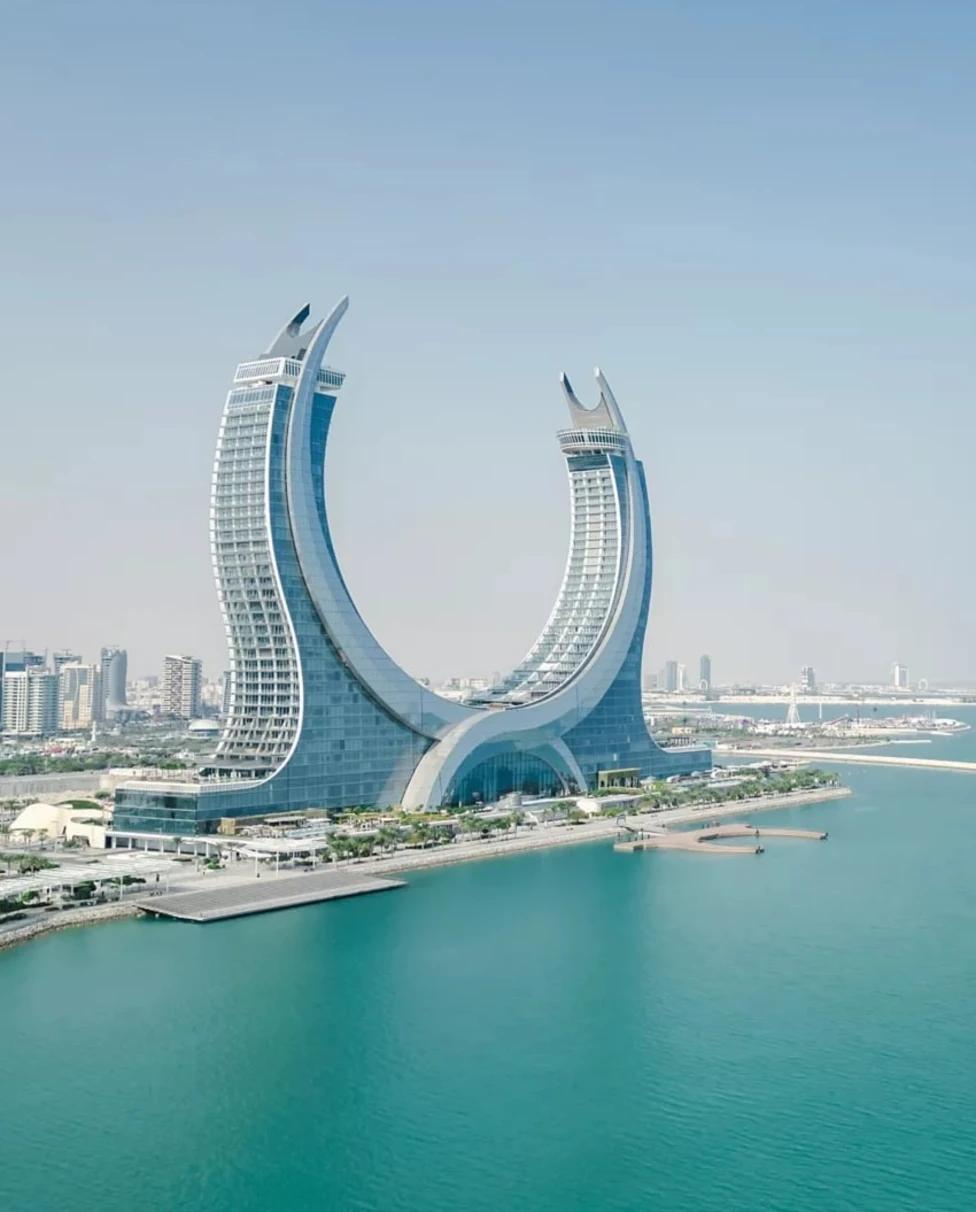 Advisor - The Best of Qatar