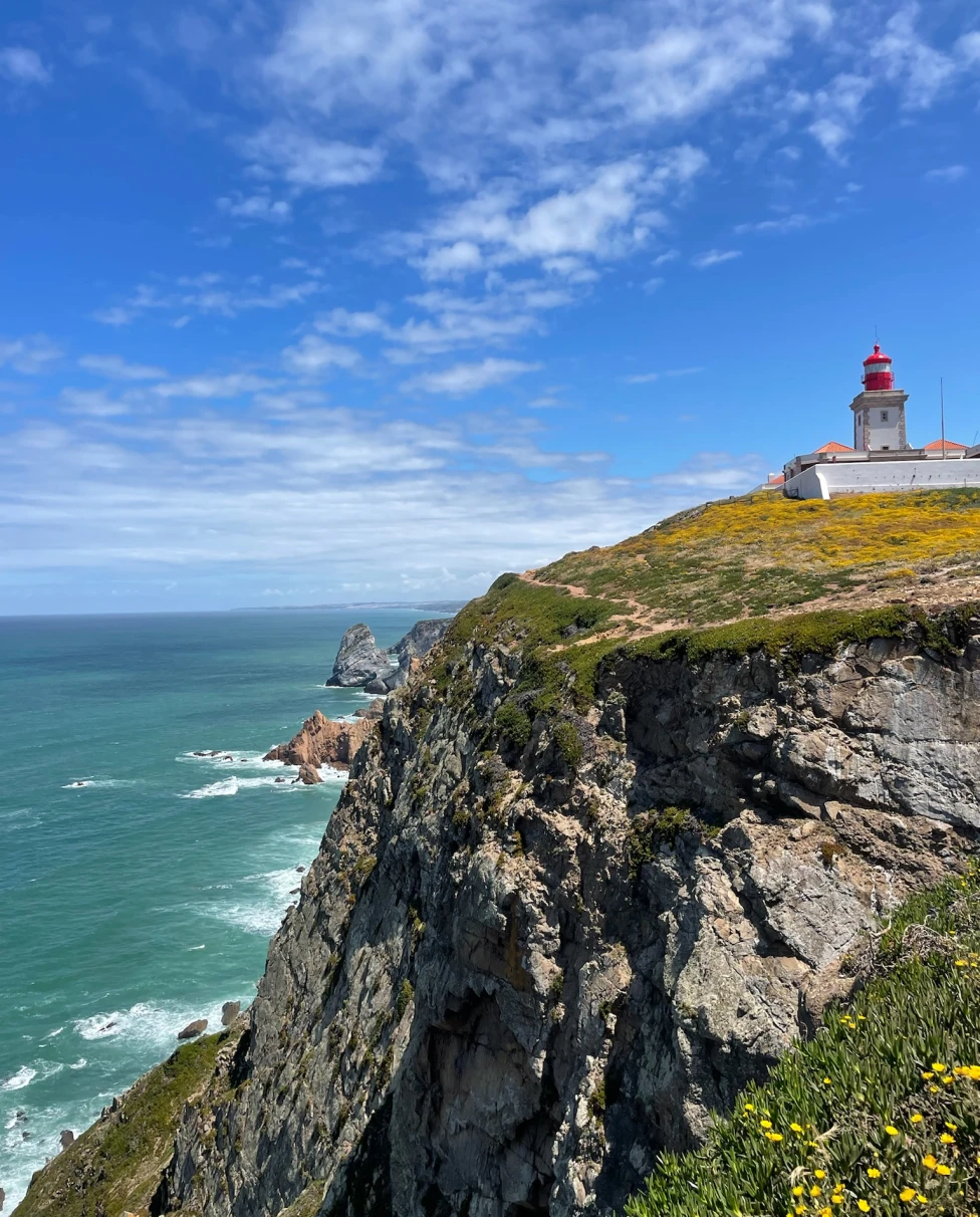 Advisor - The Ultimate LGBTQ+ Guide to Lisbon: Pride Month Edition