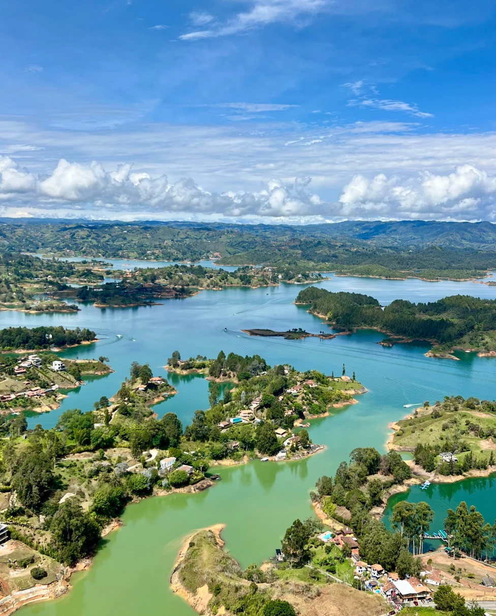 Advisor - Two Weeks Traveling Around Colombia: From City to Nature to Coast