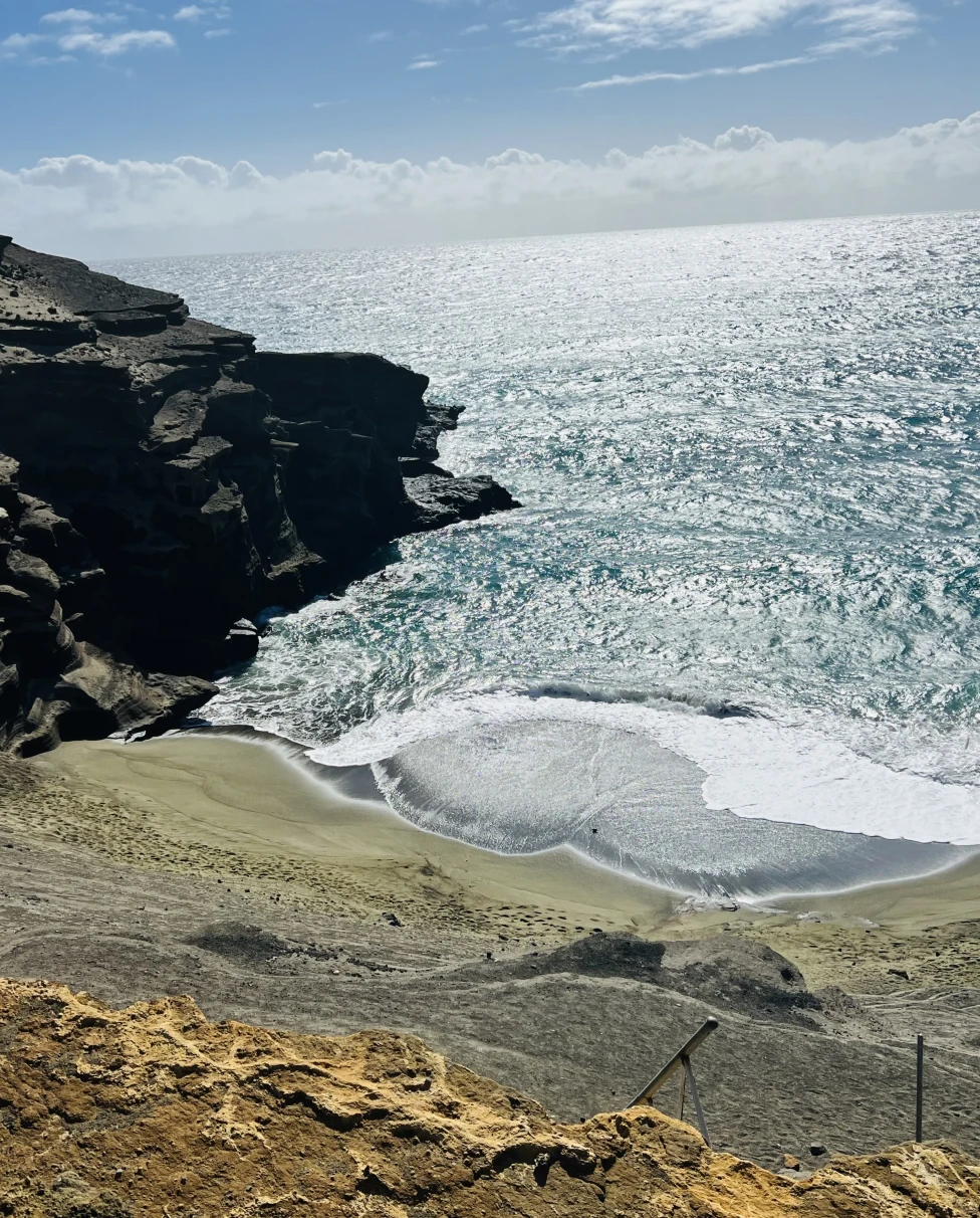 Advisor - Off The Beaten Path in Hawai'i: Quiet Adventures on the Southern Coast of the Big Island