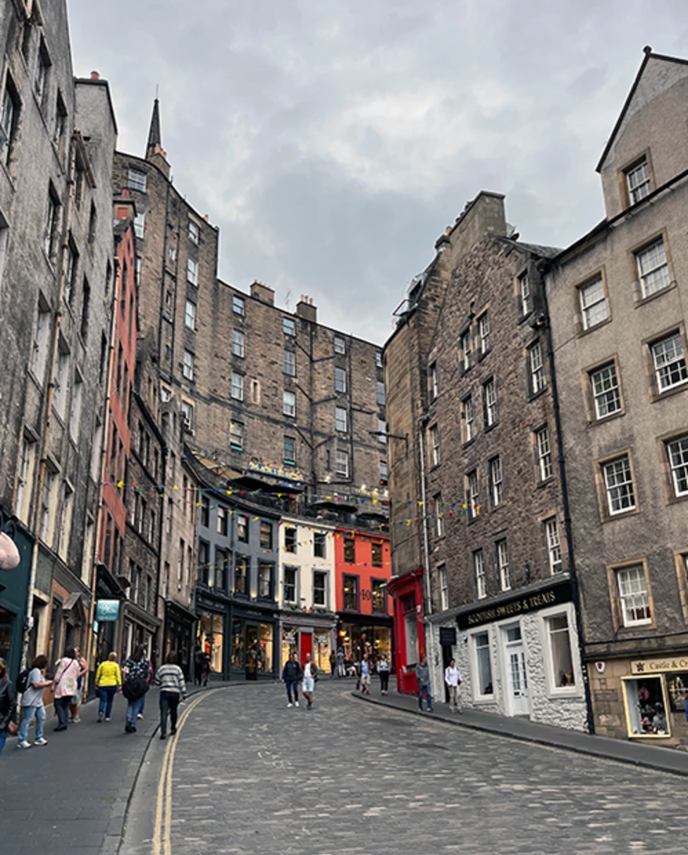 Advisor - A Tour of Scotland