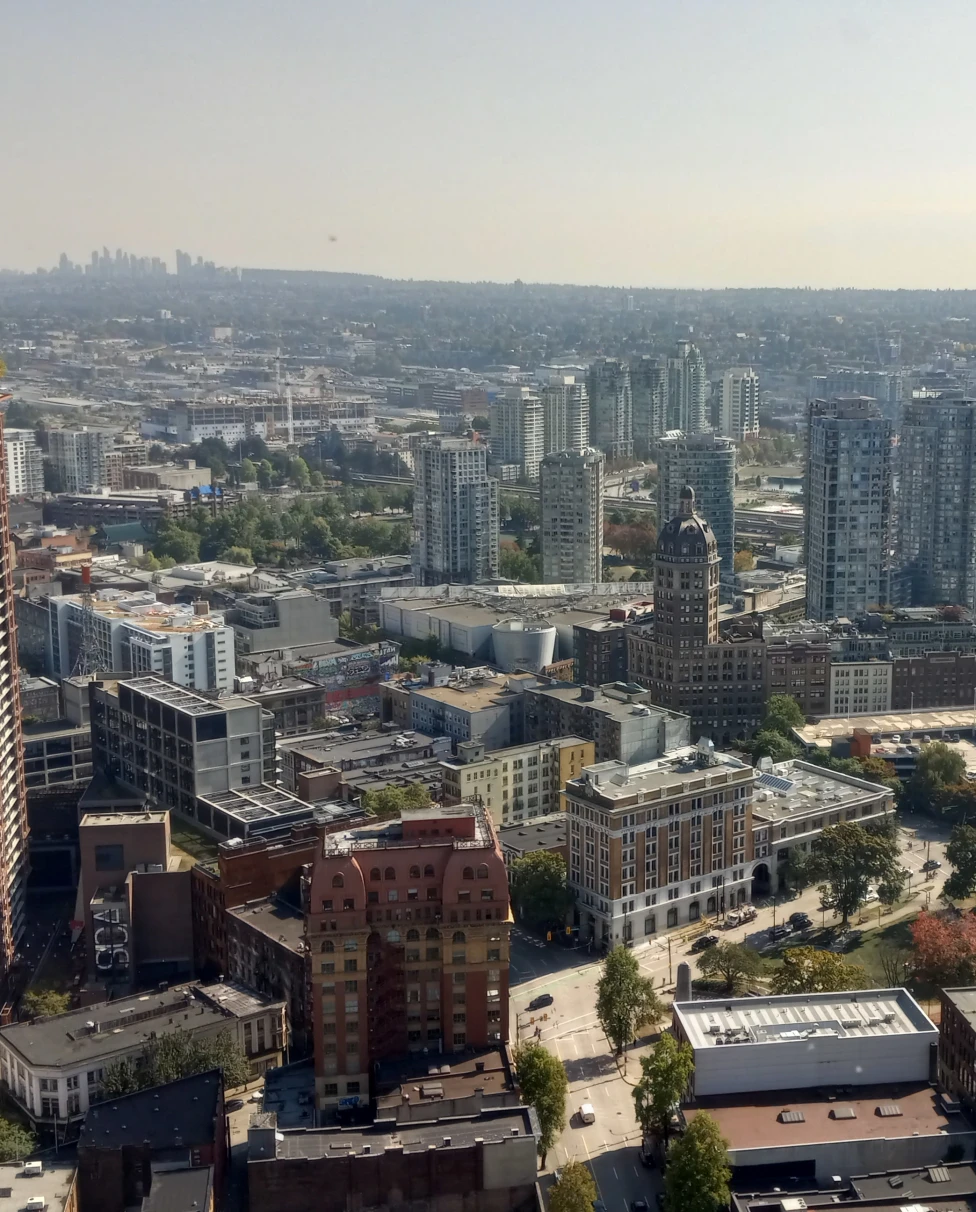 Advisor - A Guide to Vancouver, BC Canada