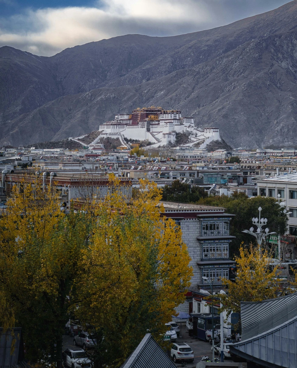Advisor - The Best of Lhasa, Tibet