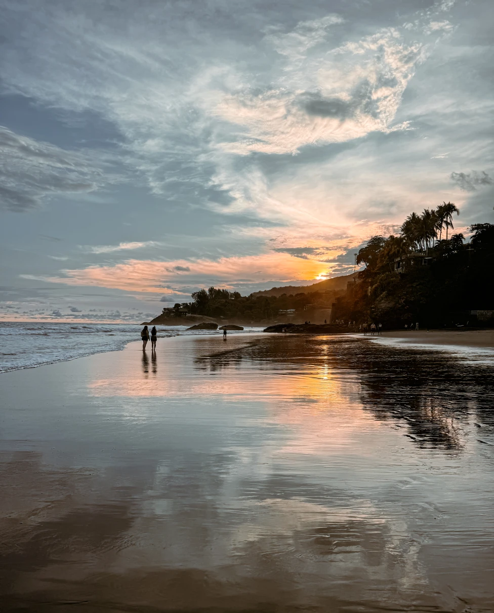 Advisor - The Essential El Salvador Getaway Guide