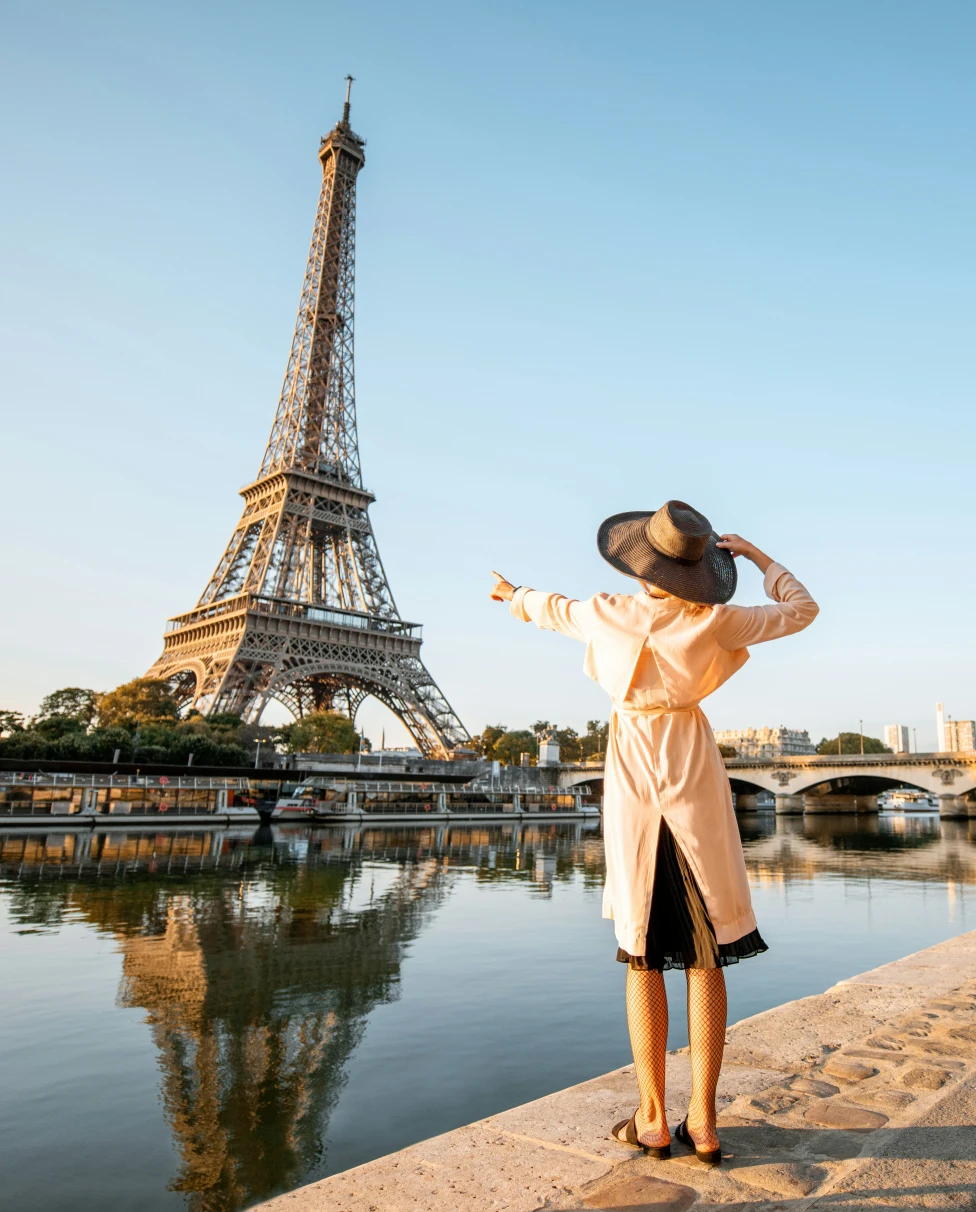 Advisor - Mother + Daughter Paris Guide