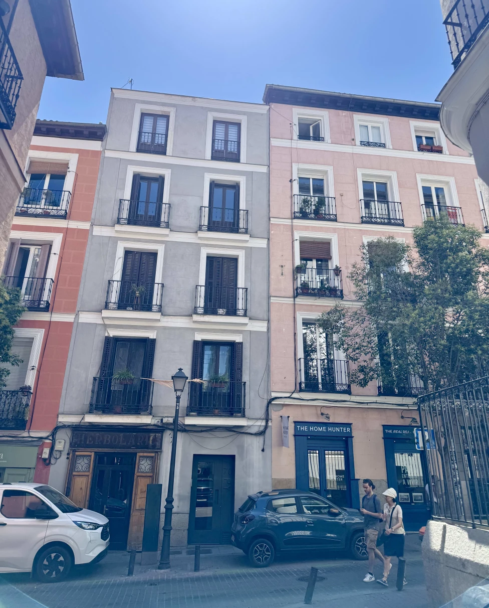 Advisor - Madrid Right Now: Energy, Tapas & Late Nights
