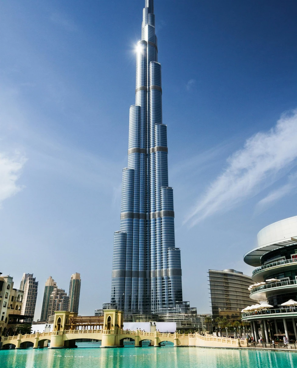 Advisor - The Ultimate Guide to Dubai: Luxury, Adventure & Hidden Gems in the Heart of the UAE