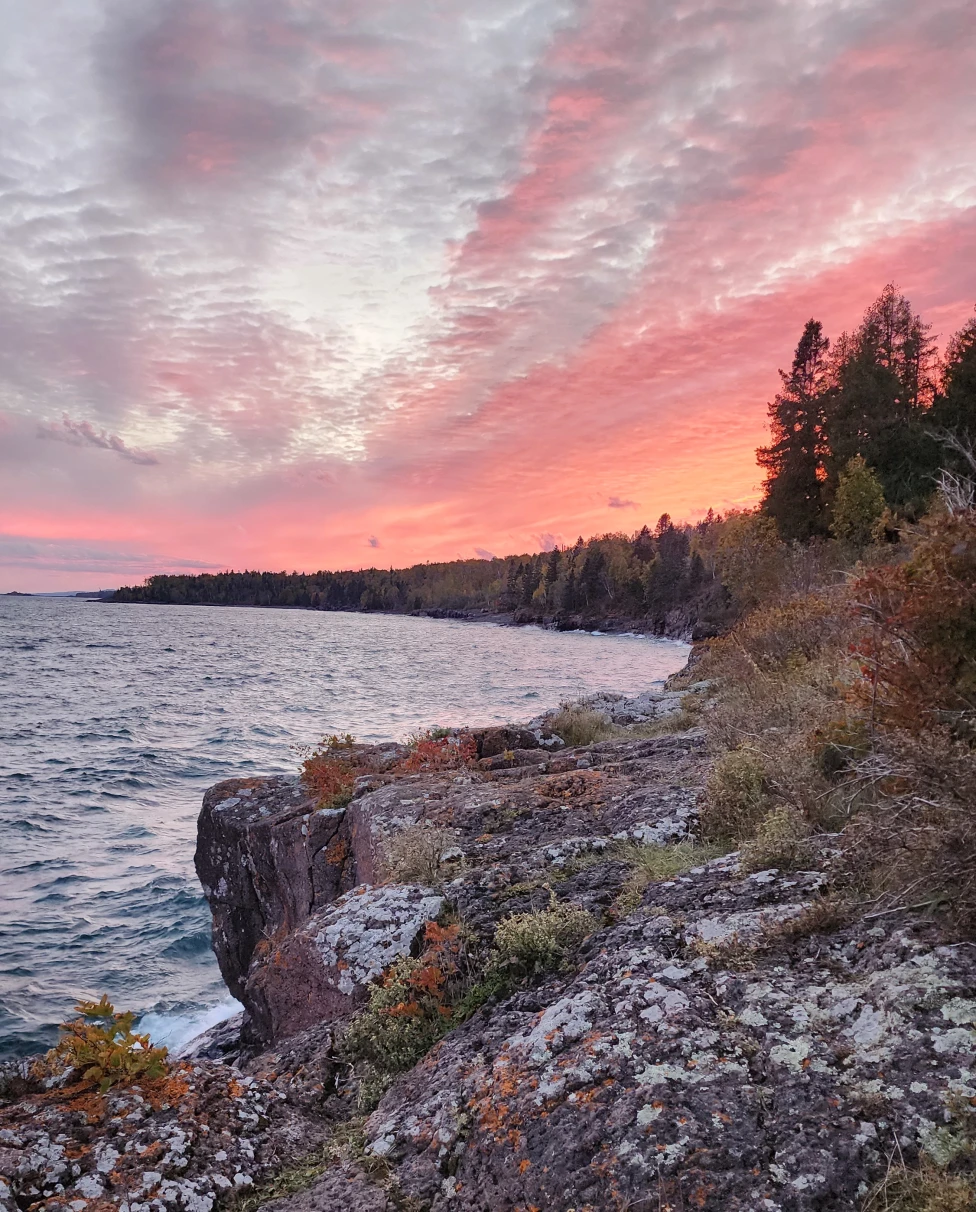 Advisor - The Ultimate Minnesota North Shore Fall Color Road Trip