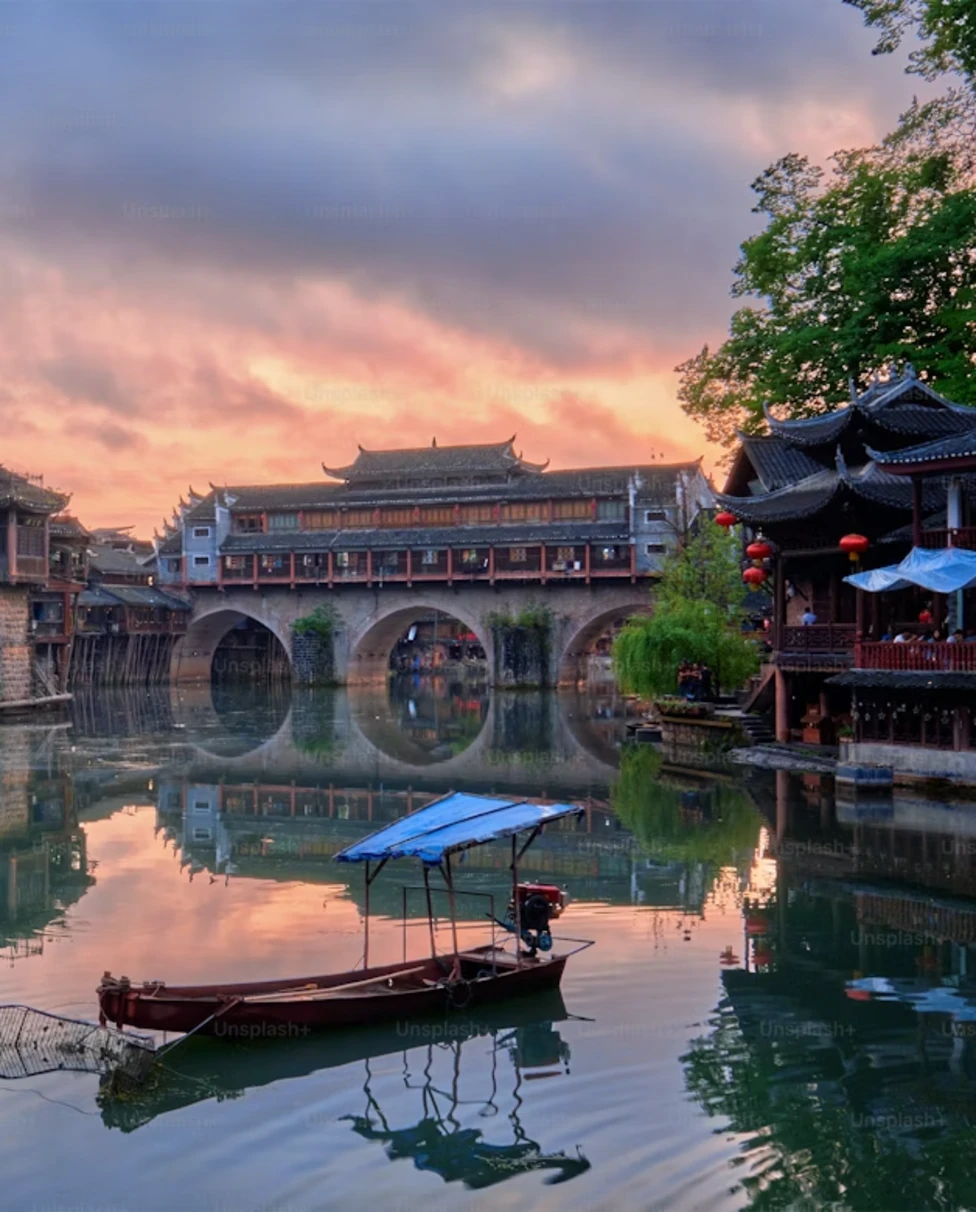 Advisor - First Time in China: Iconic Cities, Rich Culture & Stunning Landscapes