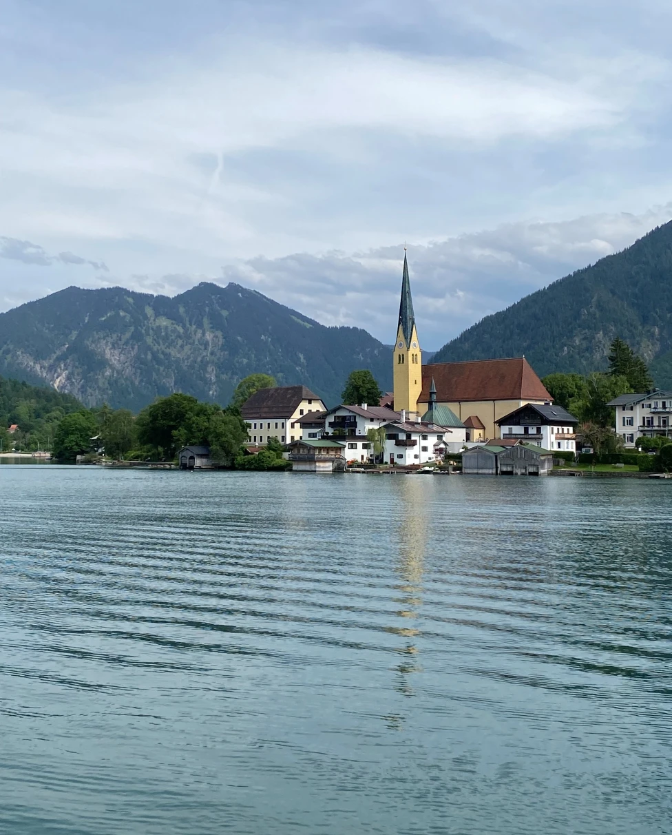 Advisor - A Perfect Day at Lake Tegernsee, a Bavarian Alpine Gem
