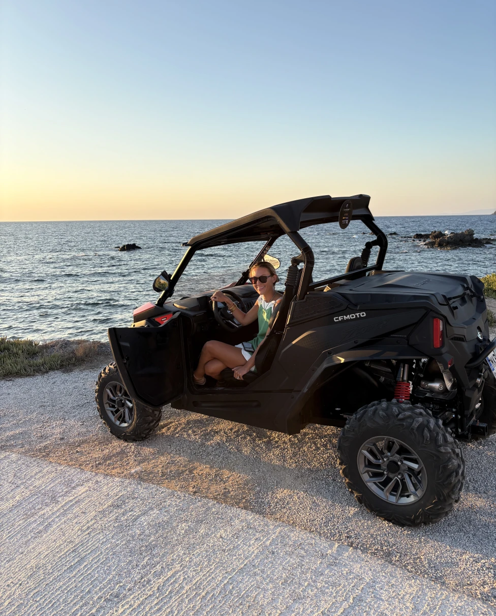 Advisor - The Magic of Milos