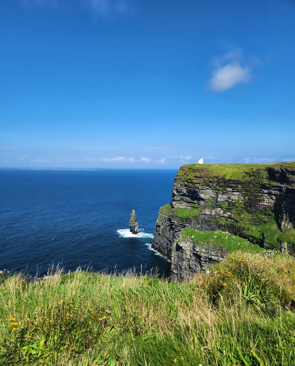 Advisor - From Castles to Cliffs: 8 Days of Irish Magic & Hospitality