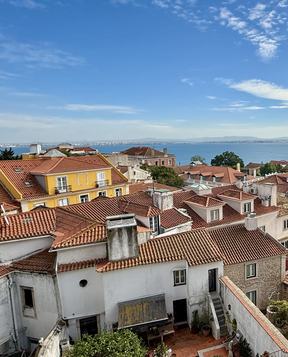 Advisor - The Ultimate Guide to Planning a Destination Wedding in Portugal
