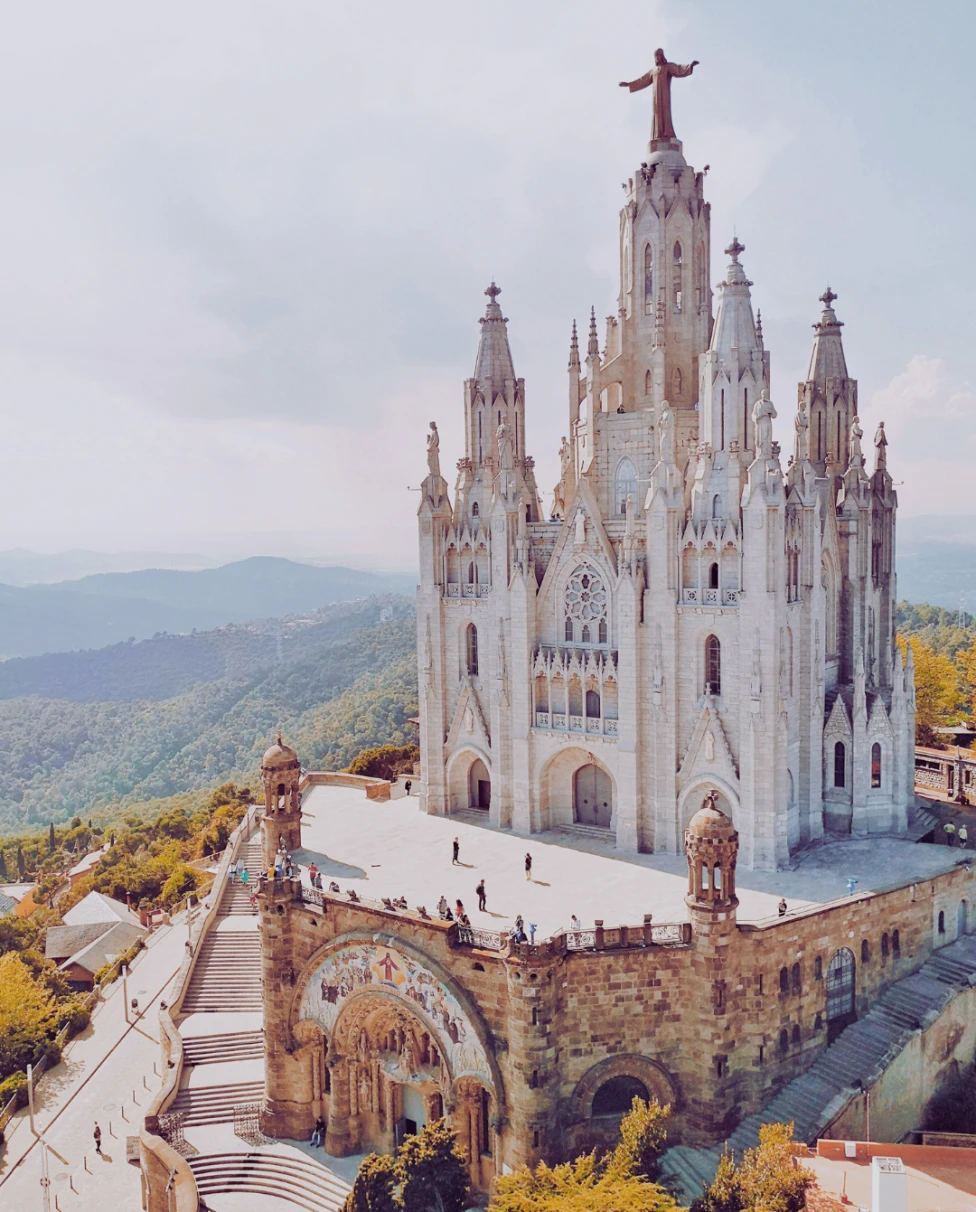 Advisor - A Boutique Traveler’s Guide to Barcelona