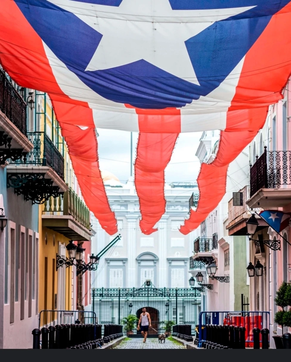 Advisor - Puerto Rico: A Vibrant Island