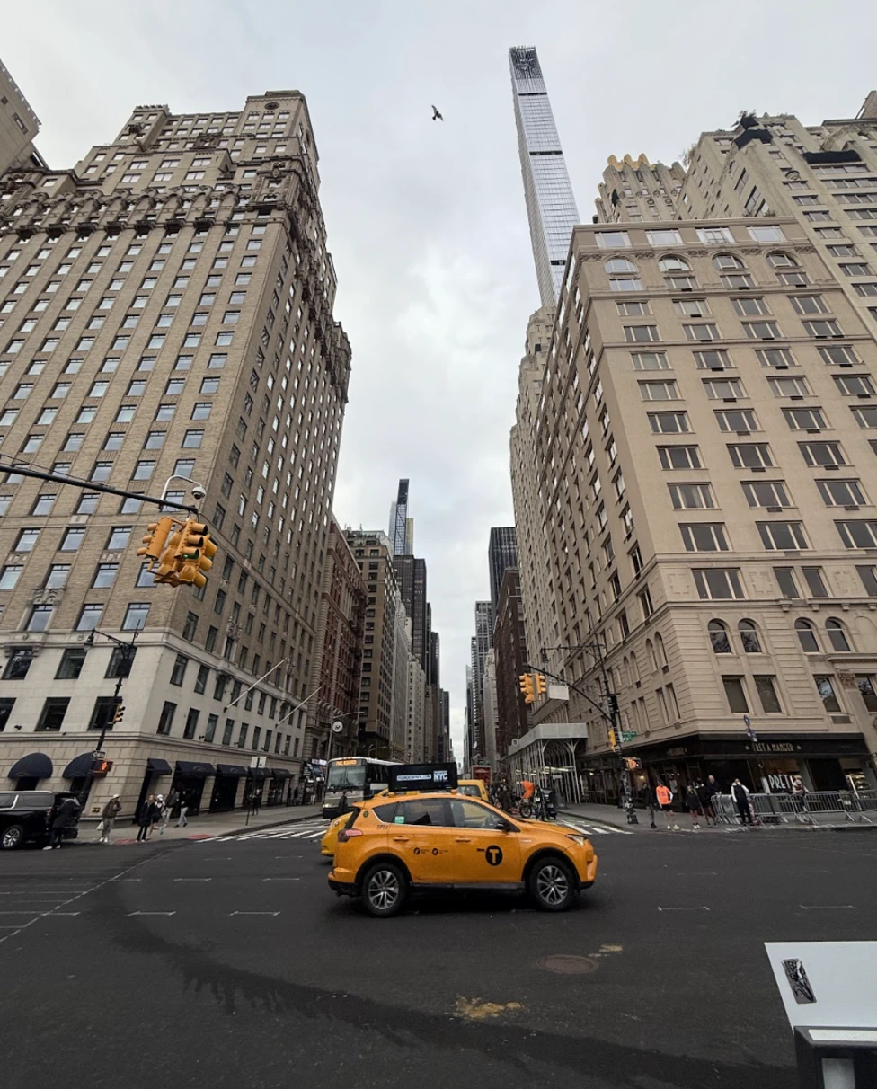 Advisor - Toast the Town: A Curated NYC Girls' Trip