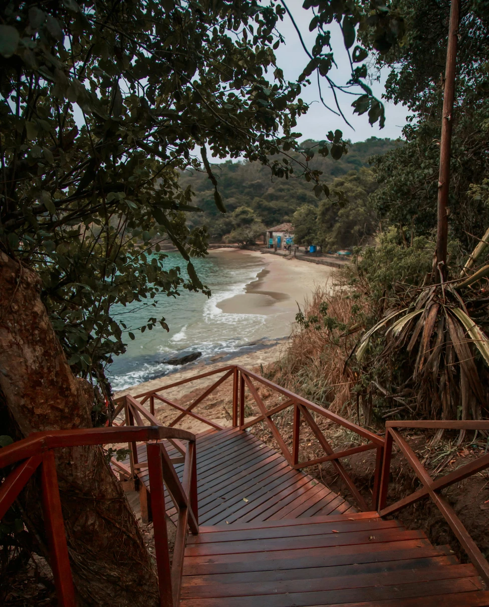 Advisor - Armação dos Búzios: A Relaxed Brazilian Beach Town Near Rio