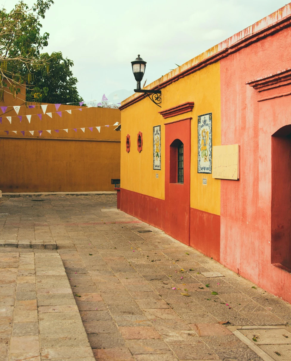 Advisor - Oaxaca by Hand: The Creative Visitor’s Guide to Textiles, Pottery & Craft