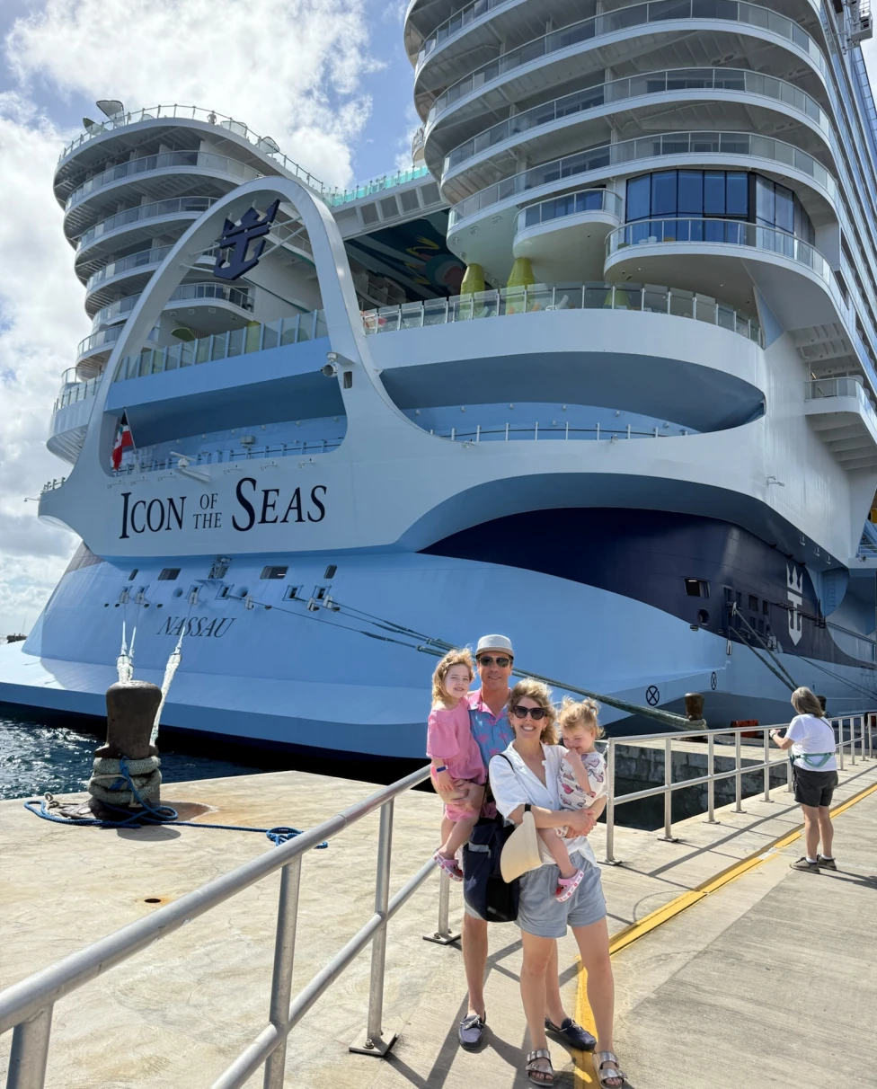 Advisor - The Ultimate Family Vacation - Icon of the Seas