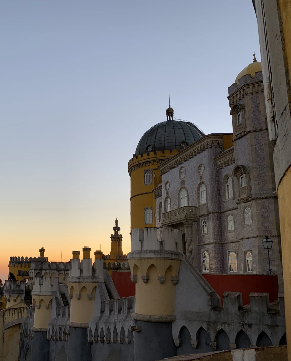 Advisor - A European Excursion: Amsterdam, Barcelona & Lisbon