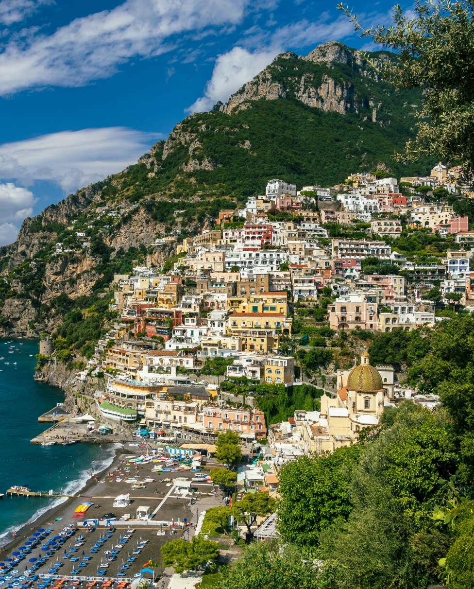 Advisor - Roman Wonders to Amalfi Dreams: A Journey Through Italy