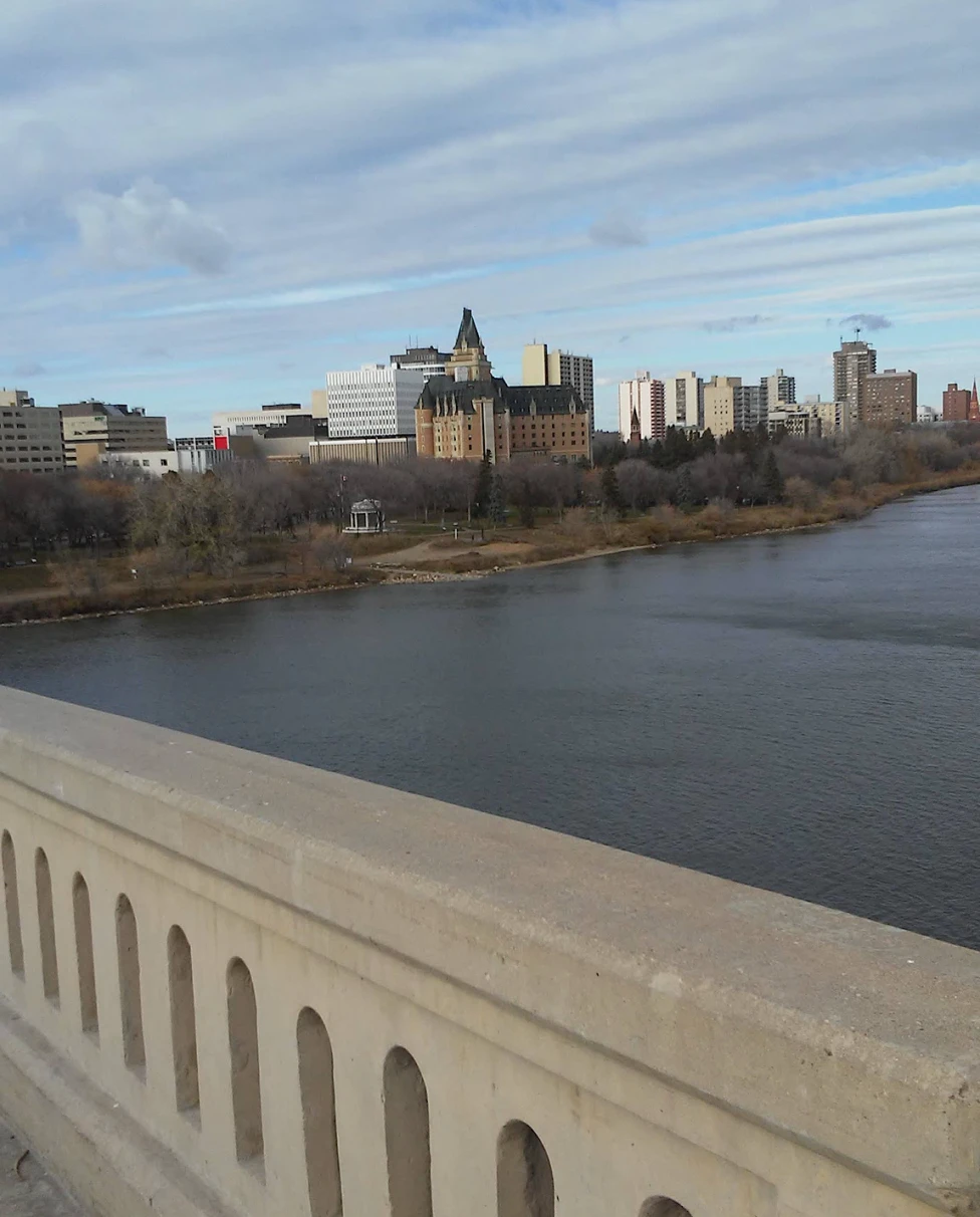 Advisor - Scenic Saskatoon: Prairie Charm with a Creative Soul