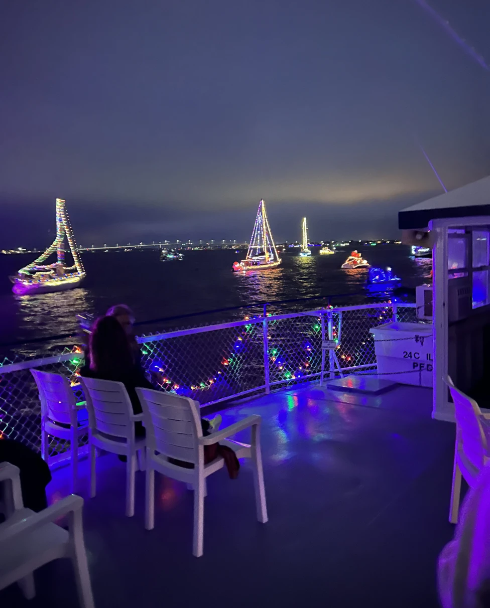 Advisor - Exploring St. Augustine, Florida, at Christmas