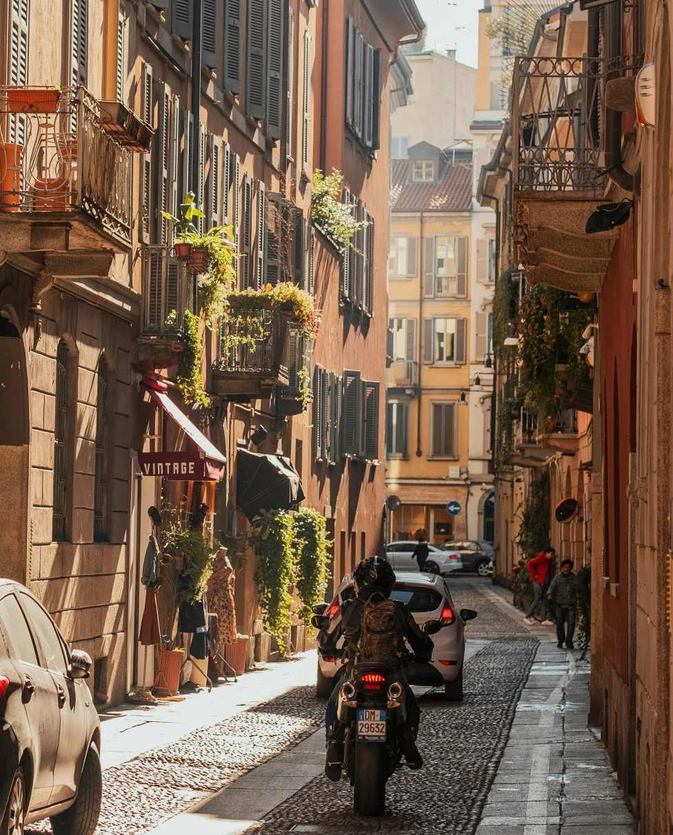 Advisor - Where to Stay in Milan: A Local's Guide to the City’s Best Neighborhoods