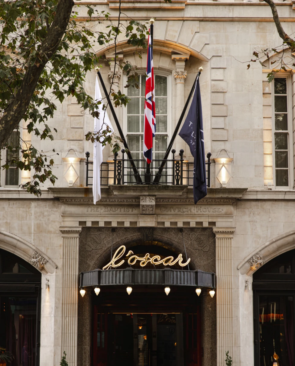 An image of the facade of L'oscar London.