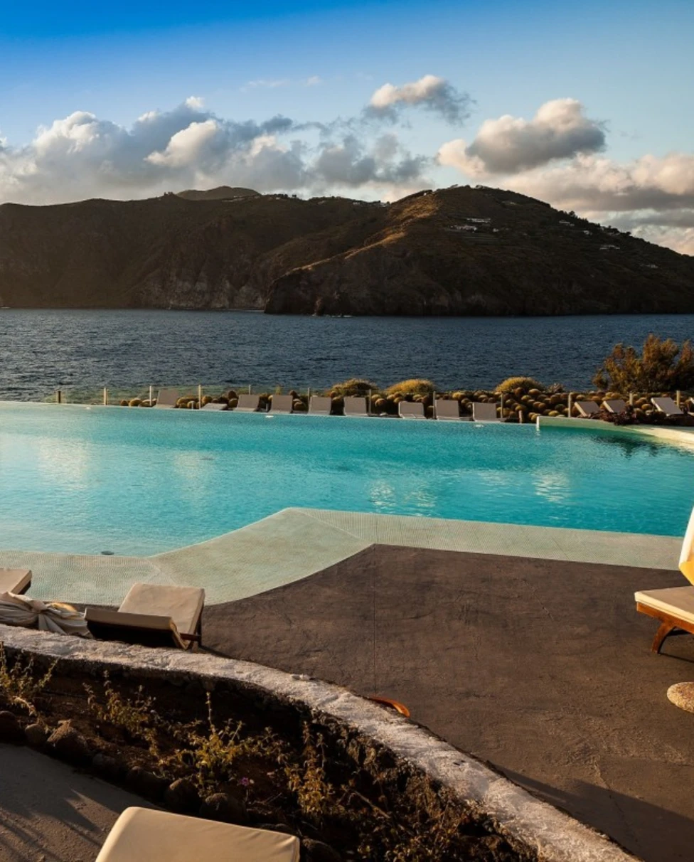 infinity pool overlooking the sea