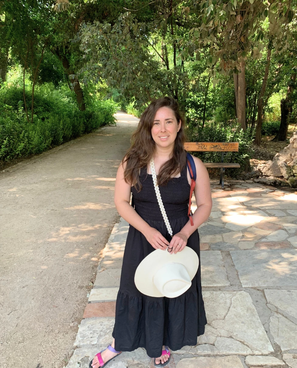 Nora in the National Garden on a sunny day