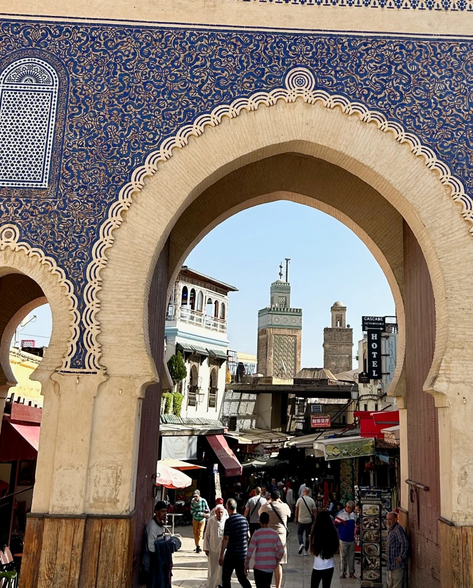 A picture of the blue gates at Fes during daytime