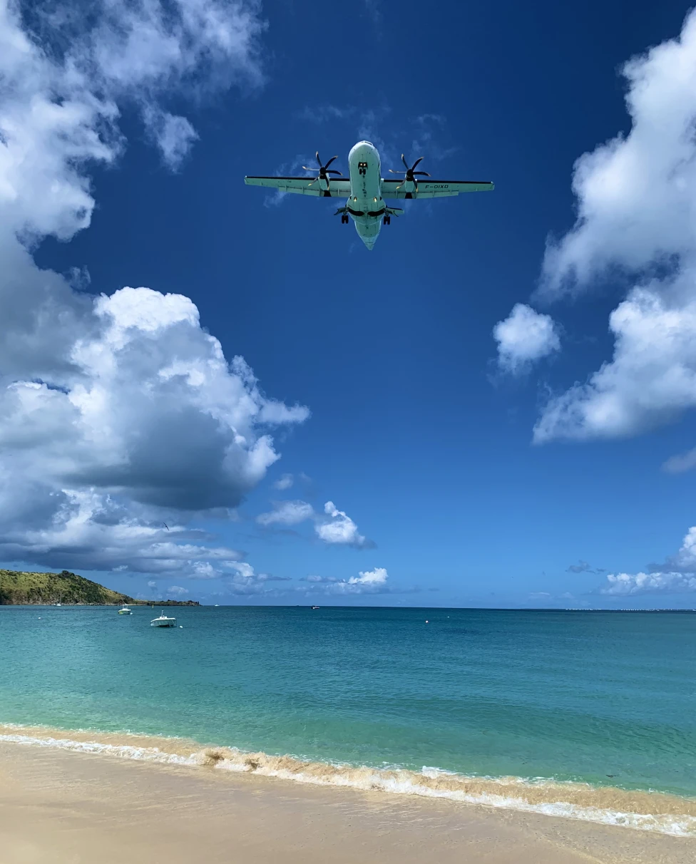 Blue Sky and the plane