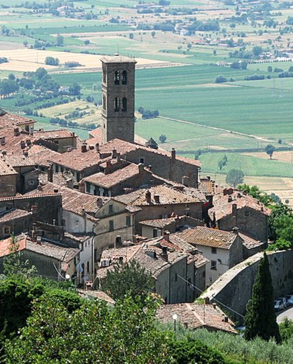 A view of the village of Cortona, Italy and the countryside.