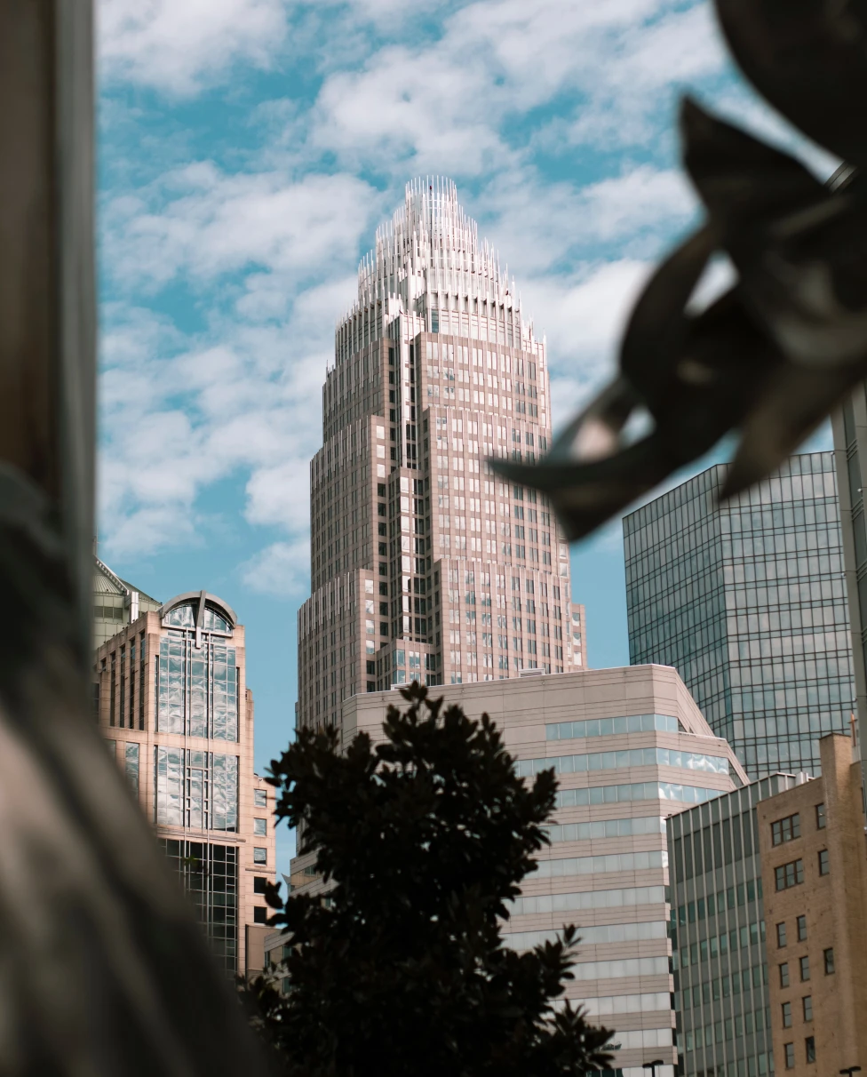 A high rise building in Charlotte, NC