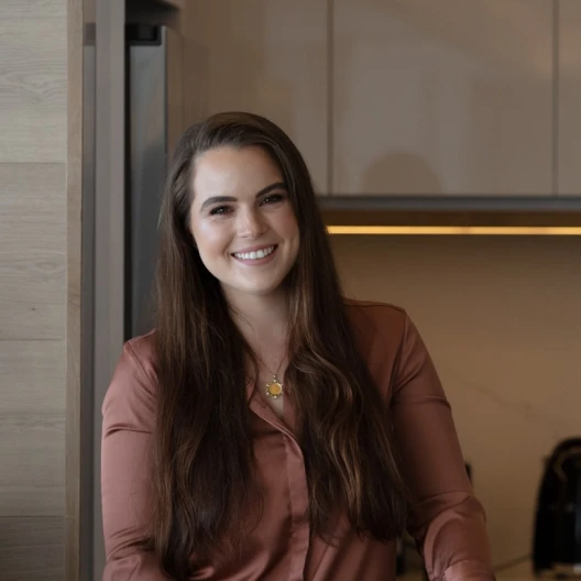 Advisor - Courtney Wallace