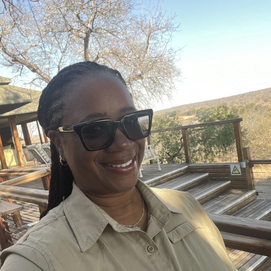 Advisor - Chevetta Henry