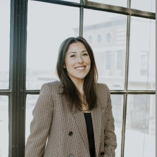 Advisor - Vanessa Esteves