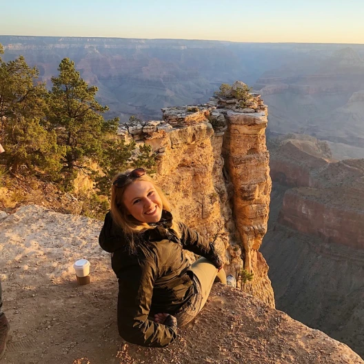 Advisor - Hannah Boes
