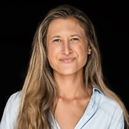 Advisor - Courtney Berthelsen