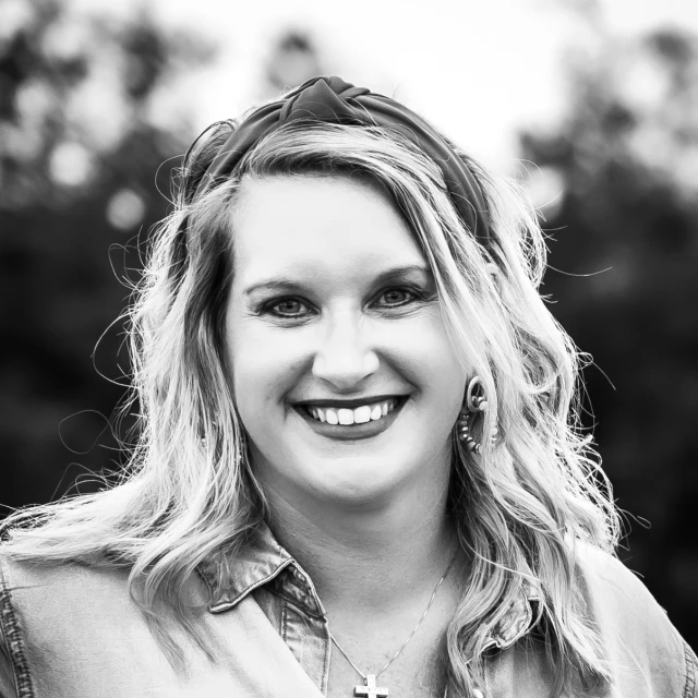 Advisor - Sarah Hubbard