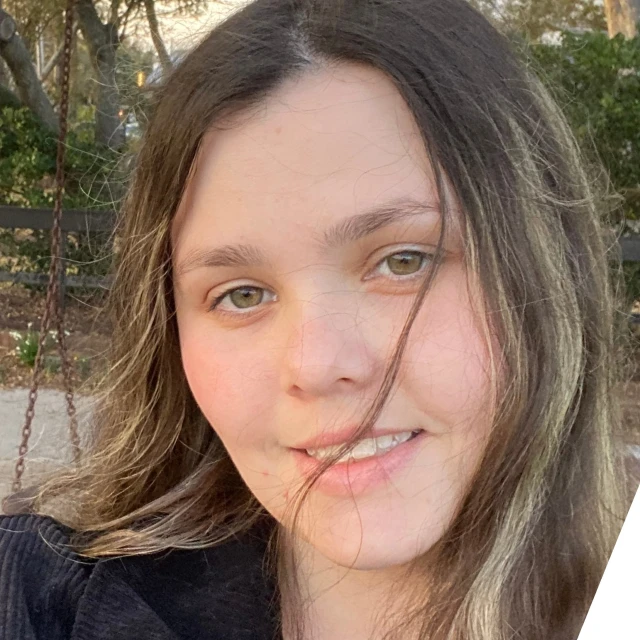 Advisor - Julia Costantino