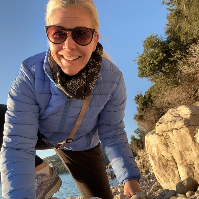 Advisor - Lara Hovda