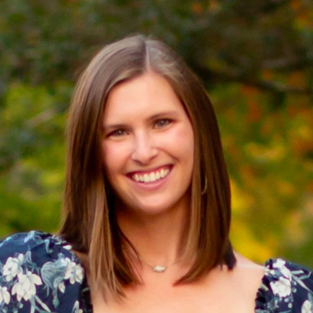 Advisor - Carleigh Roberts