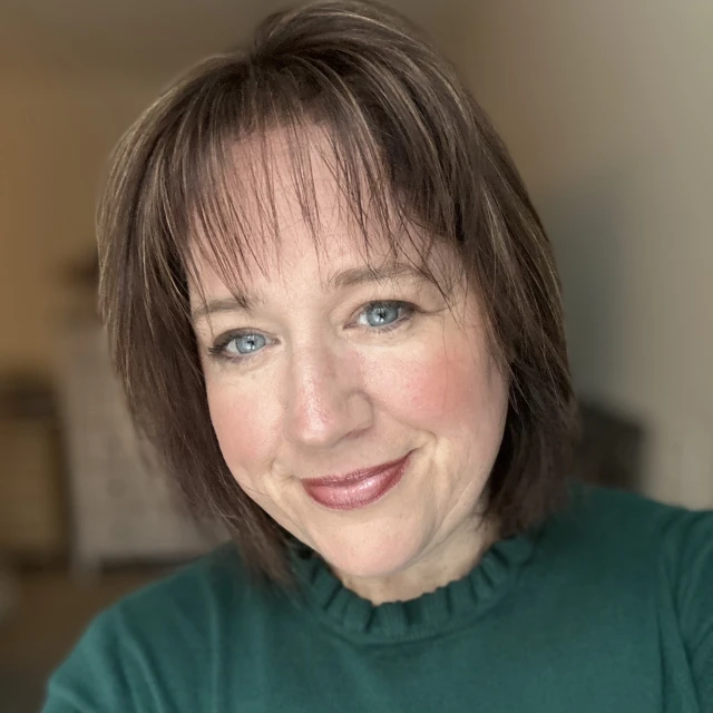 Advisor - Elizabeth Saldarriaga
