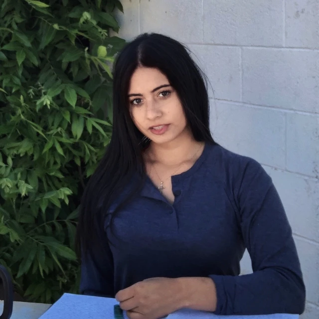 Advisor - Inez Solis