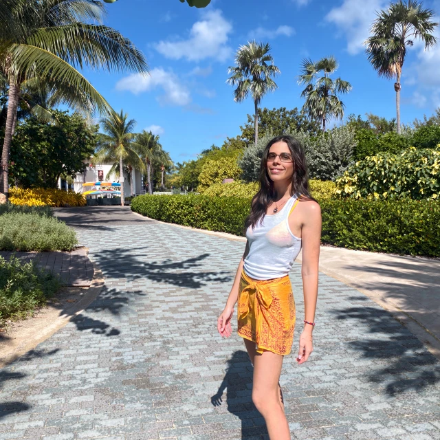 Advisor - Georgie Edelstein
