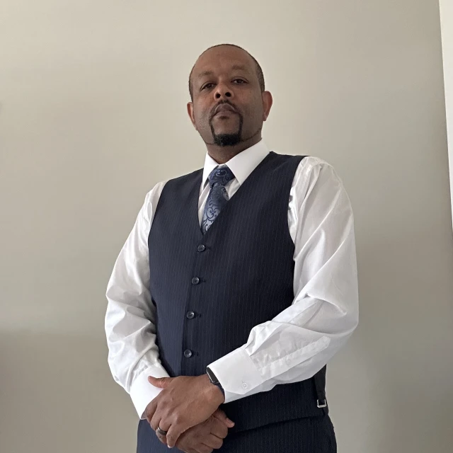 Advisor - Dexter Muckle