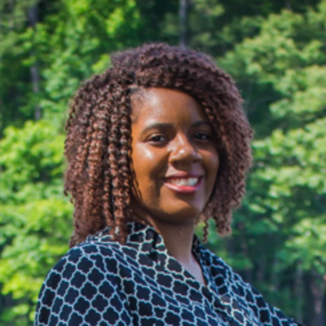 Advisor - Lavonne Carter