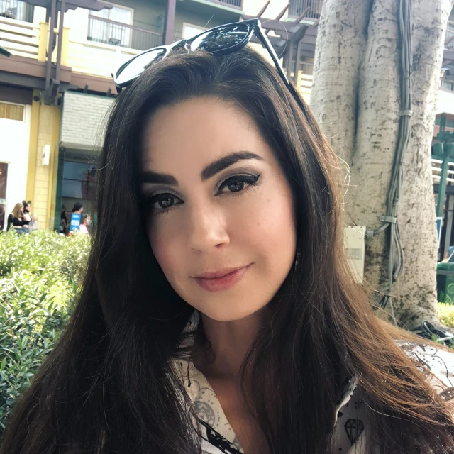 Advisor - Heather Minges